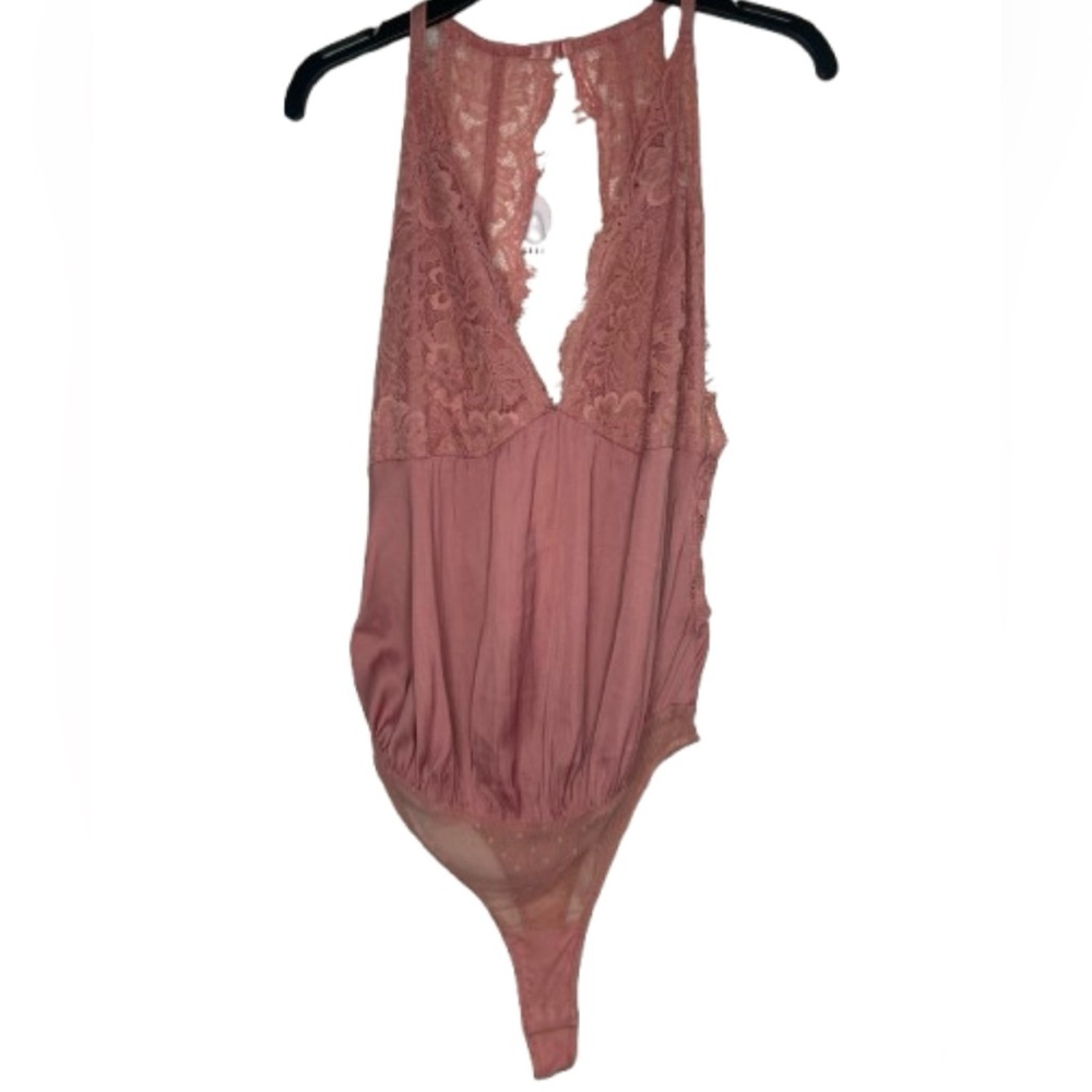 Intimately Free People Rose Lace Bodysuit —
Size XS | NWT